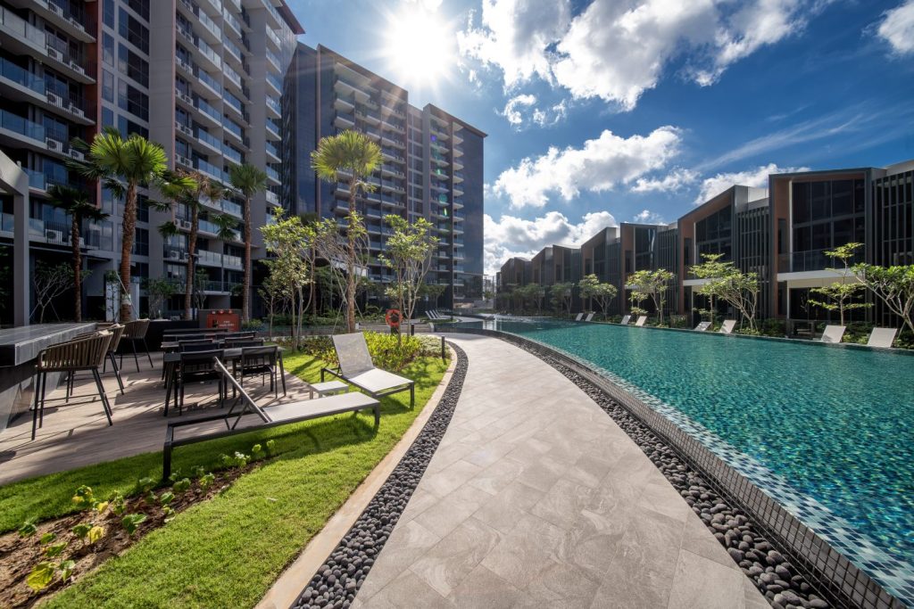 Affinity at Serangoon swimming pool and landscaped pool deck, Serangoon, Singapore